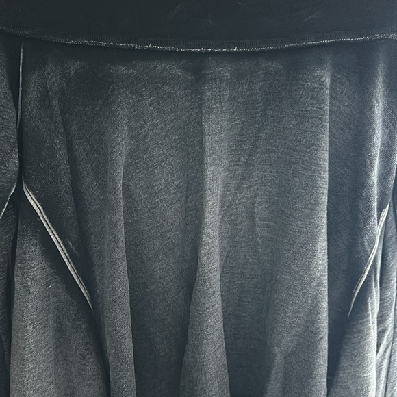 Free People Black sweatshirt size Medium - Picture 8 of 8